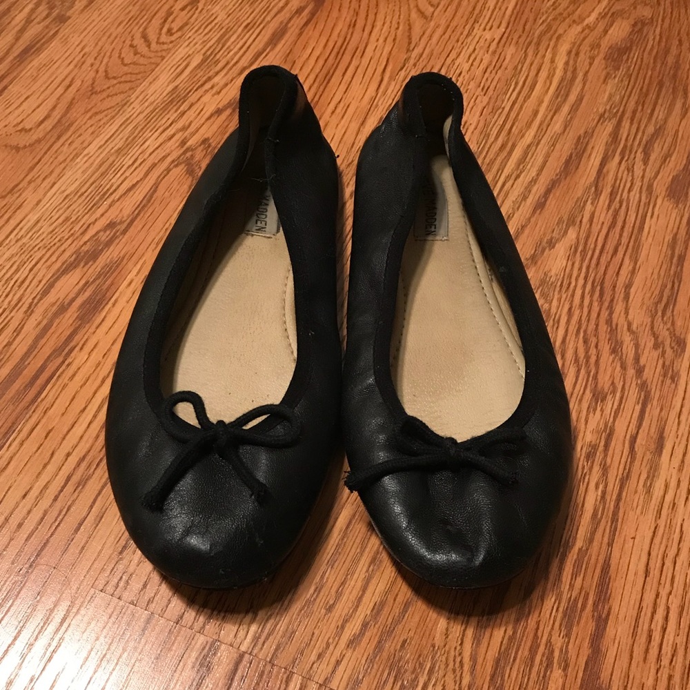 Steve Madden leather ballet flats